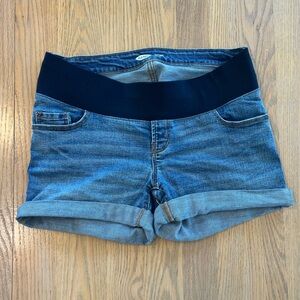 Old Navy Maternity Shorts